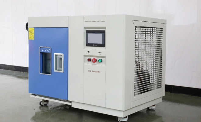 Perbedaan antara manajemen kelembaban konstan (Benchtop dan vertikal)