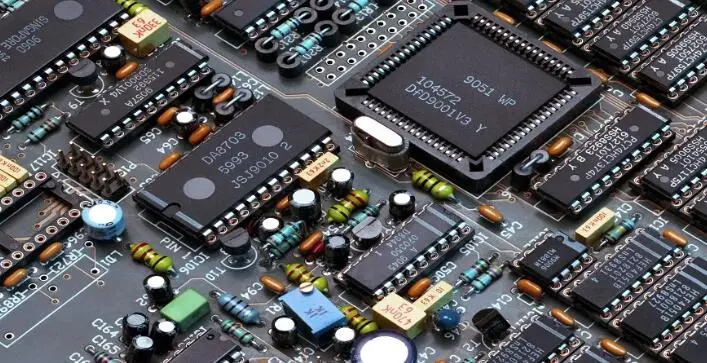 Ruang suhu lingkungan dan daya tahan elektronik