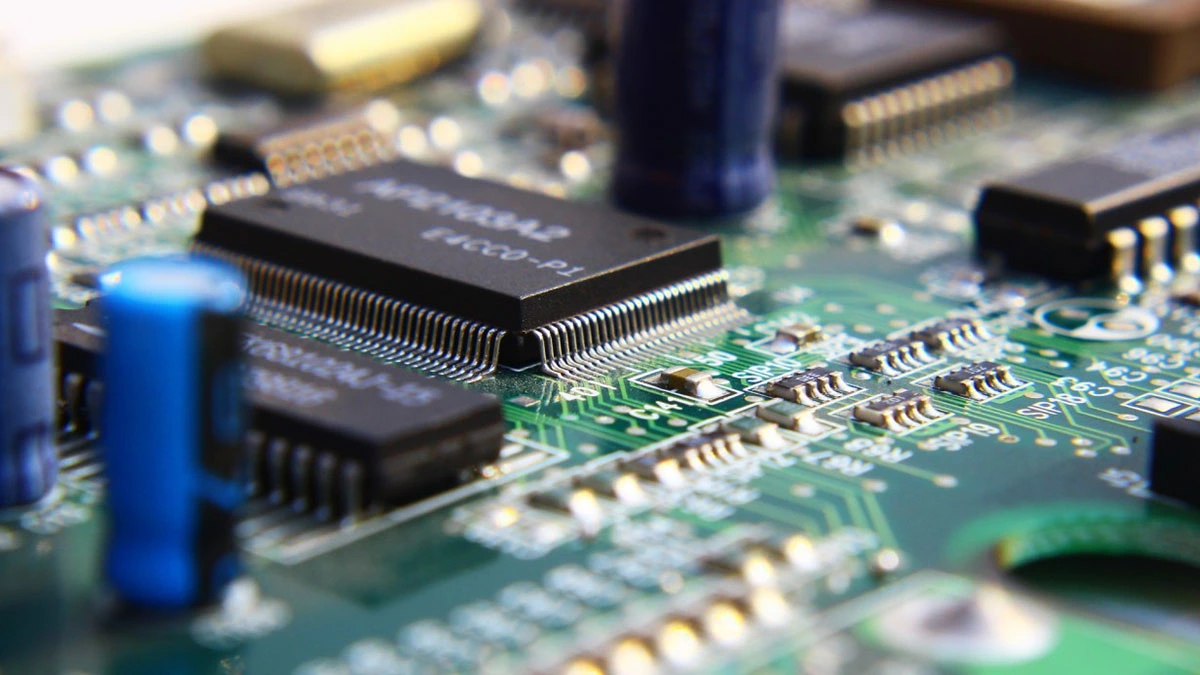 Aplikasi ruang tes kelembaban suhu tinggi dan rendah dalam pengujian produk elektronik