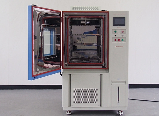 Bagaimana ruang uji suhu dan kelembaban LIB mencapai stabilitas suhu?