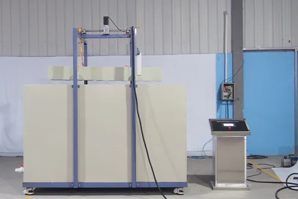 Industri LIB memberikan ruang uji imersi IPX7 kustom untuk panel fotovoltaik